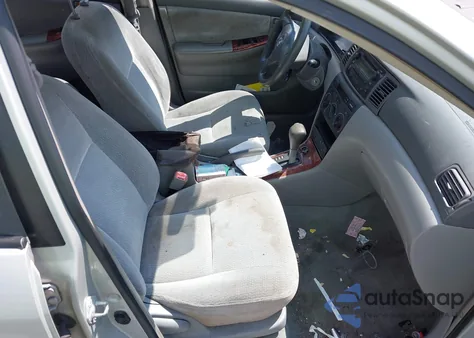 2004 Toyota Corolla Le из США, поврежденный, VIN 2T1BR32E04C300030